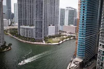 325 S Biscayne Boulevard #2617, Miami, FL 33131 - Photo 2