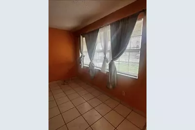 3830 Roan Court E, West Palm Beach, FL 33403 - Photo 4