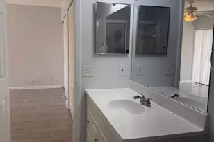 1501 Waterview Cir, Palm Springs, FL 33461 - Photo 14