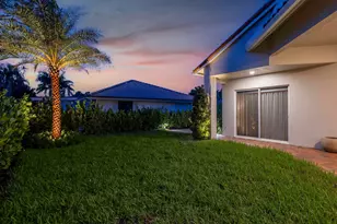 950 Greensward Ln, Delray Beach, FL 33445 - Photo 38