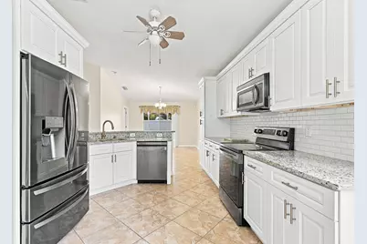 815 Greenleaf Circle, Vero Beach, FL 32960 - Photo 8