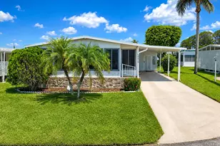 39019 Gayle Bay, Boynton Beach, FL 33436 - Photo 2