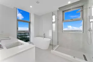220 Lake Shore Dr, Lake Park, FL 33403 - Photo 12