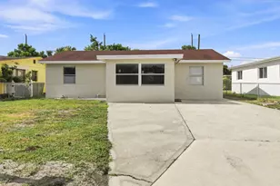 1217 W 32nd St, Riviera Beach, FL 33404 - Photo 1