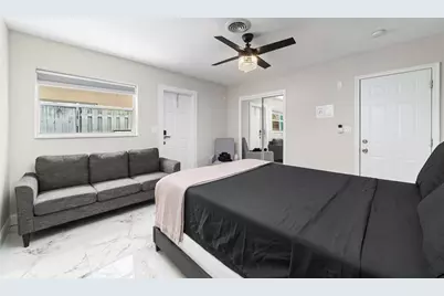 1479 SE 4th Avenue, Deerfield Beach, FL 33441 - Photo 4