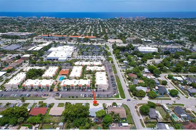 1479 SE 4th Avenue, Deerfield Beach, FL 33441 - Photo 14