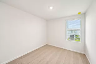 646 Salisbury Cir, Fort Pierce, FL 34982 - Photo 18