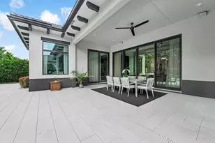 9228 Coral Isles Cir, Palm Beach Gardens, FL 33412 - Photo 32
