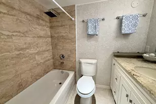 28 Ventnor B Dr, Deerfield Beach, FL 33442 - Photo 12