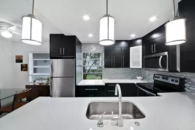 21 Normandy A, Delray Beach, FL 33484 - Photo 2