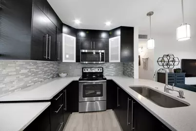 21 Normandy A, Delray Beach, FL 33484 - Photo 4