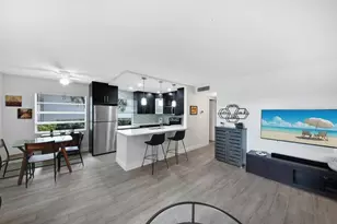 21 Normandy A, Delray Beach, FL 33484 - Photo 12