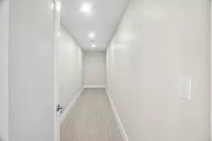 5496 NE 22nd Ave, Fort Lauderdale, FL 33308 - Photo 16