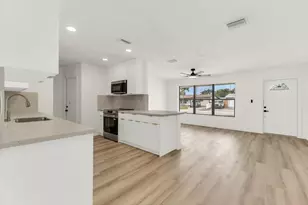 6340 Liberty St, Hollywood, FL 33024 - Photo 10