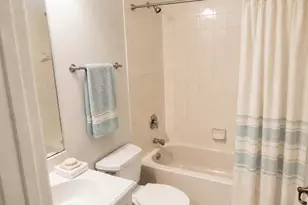 168 Belle Grove Ln, West Palm Beach, FL 33411 - Photo 10