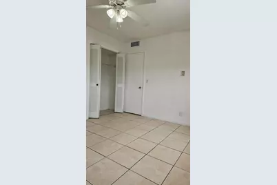 111 Cleveland Street #B9, Lake Worth Beach, FL 33461 - Photo 4