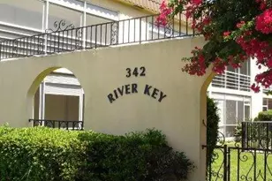342 Southwind Dr, North Palm Beach, FL 33408 - Photo 1