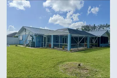 302 NW Friar Street, Port Saint Lucie, FL 34983 - Photo 2