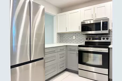 2204 NE 36th Street #26, Lighthouse Point, FL 33064 - Photo 6