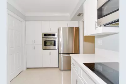 709 W Royal Palm Road, Boca Raton, FL 33486 - Photo 4