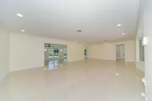 709 W Royal Palm Rd, Boca Raton, FL 33486 - Photo 6