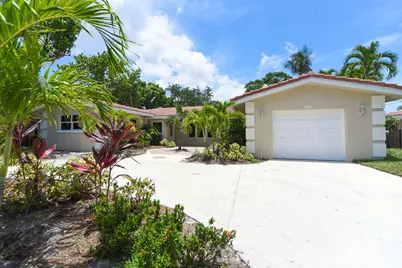 709 W Royal Palm Road, Boca Raton, FL 33486 - Photo 22