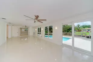 709 W Royal Palm Rd, Boca Raton, FL 33486 - Photo 8