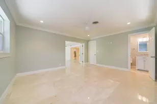709 W Royal Palm Rd, Boca Raton, FL 33486 - Photo 10