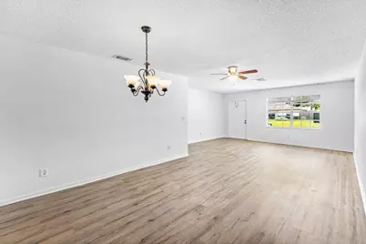 149 Arrowhead Circle, Jupiter, FL 33458 - Photo 2