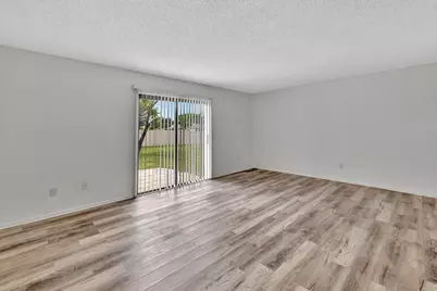 2502 SE Caladium Court, Port Saint Lucie, FL 34952 - Photo 10