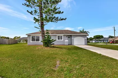 2502 SE Caladium Court, Port Saint Lucie, FL 34952 - Photo 1