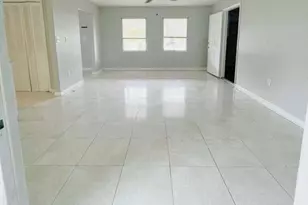 2118 SE Morningside Blvd, Port Saint Lucie, FL 34952 - Photo 4
