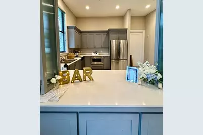 9207 W 33rd Lane, Hialeah, FL 33018 - Photo 38