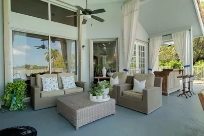 1907 S Club Drive, Wellington, FL 33414 - Photo 32