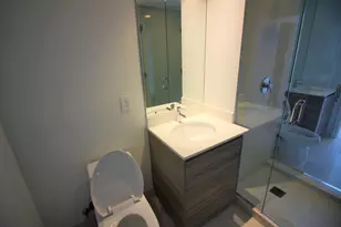 121 NE 34th St, Miami, FL 33137 - Photo 20