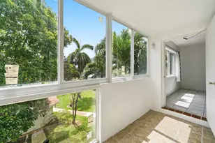 1333 E Hallandale Beach Blvd, Hallandale Beach, FL 33009 - Photo 12