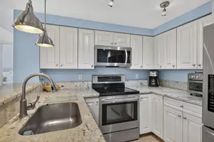 1209 Mainsail Cir, Jupiter, FL 33477 - Photo 16