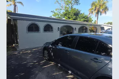 6110 NW 8th Street, Margate, FL 33063 - Photo 2