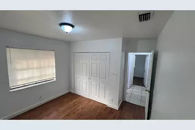 2421 NW 8th Place #1-2, Fort Lauderdale, FL 33311 - Photo 18