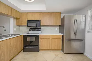 1501 Palm Beach Trace Dr, Royal Palm Beach, FL 33411 - Photo 6