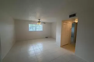 650 SW 2nd Ave, Boca Raton, FL 33432 - Photo 18