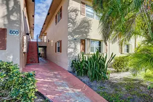 650 SW 2nd Ave, Boca Raton, FL 33432 - Photo 2
