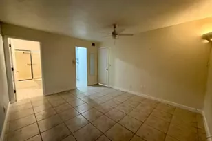 311 Golden River Dr, West Palm Beach, FL 33411 - Photo 6