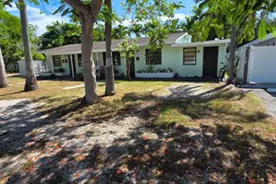 1044 NE 10th Ave, Fort Lauderdale, FL 33304 - Photo 2