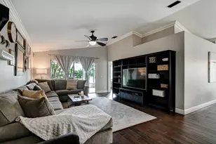 3574 Danbury Ct, Boynton Beach, FL 33436 - Photo 8