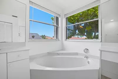 1378 SW 180th Avenue, Pembroke Pines, FL 33029 - Photo 22