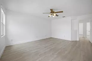 1378 SW 180th Ave, Pembroke Pines, FL 33029 - Photo 24
