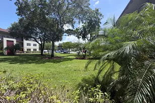 150 SW 134th Way, Pembroke Pines, FL 33027 - Photo 16
