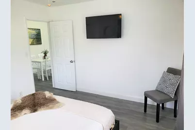 413 SE 23rd Street, Fort Lauderdale, FL 33316 - Photo 2