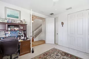 960 Millbrae Ct, West Palm Beach, FL 33401 - Photo 6